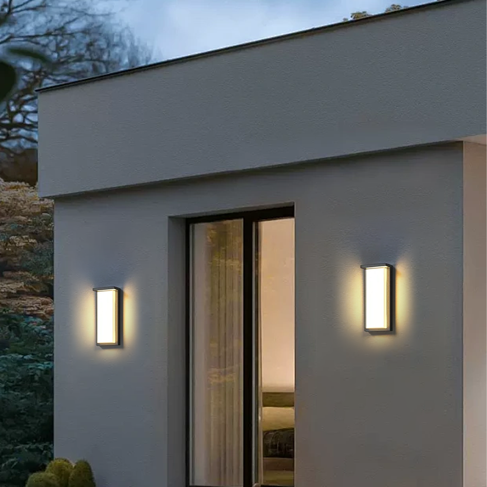 Irondale Modern Rectangular Outdoor Wall Lamp – Black Metal/Acrylic for Garden