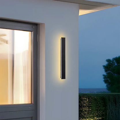 Arcato Minimalist Wall Lamp – Waterproof Linear for Outdoor