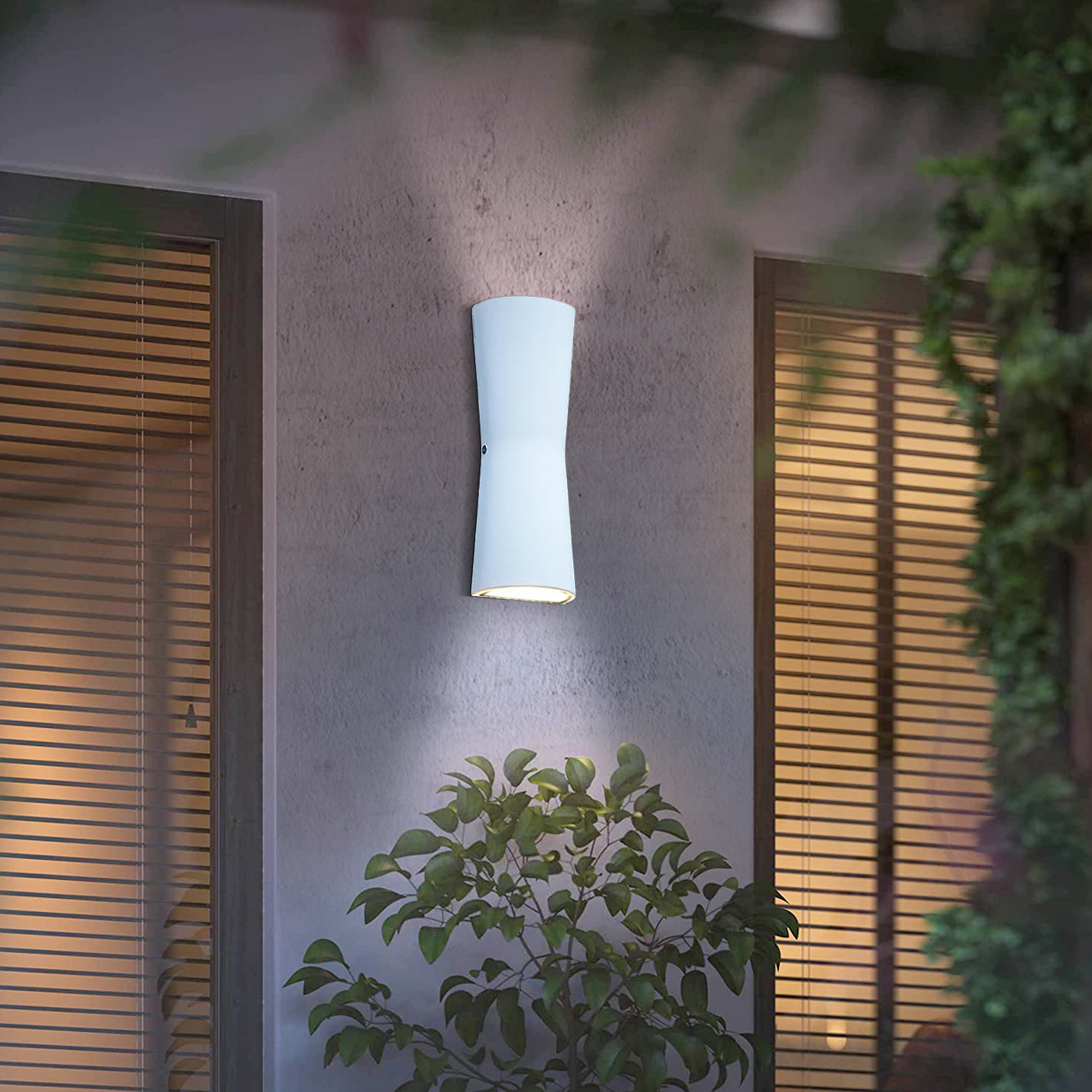 Irondale Modern Outdoor Wall Lamp - Black/White Metal Cylindrical Design for Garden