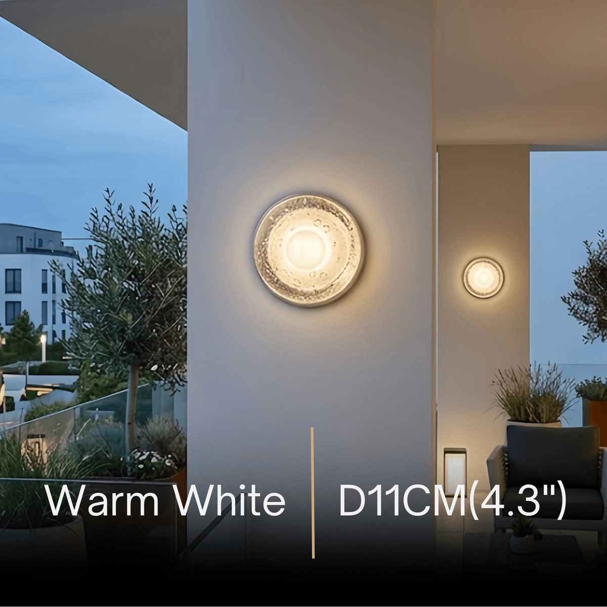 Embrace Modern Outdoor Wall Lamp - Clear Glass & Metal Round Design for Garden