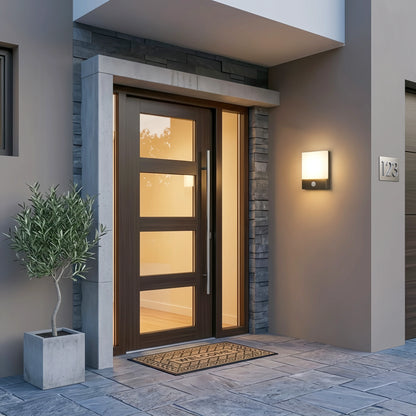 Arcato Modern Outdoor Wall Lamp --Metal/Acrylic Square Design for Garden
