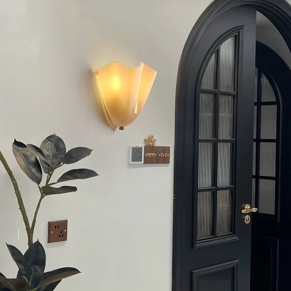 Floral Glass Wall Sconce for Bedside and Vanity