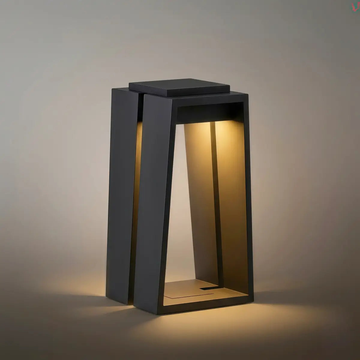 Nuvlight_Metal_Glass_Outdoor_Floor_Lamp