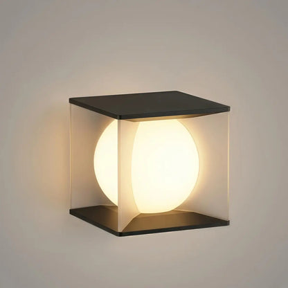 Nuvlight_Solar_Outdoor_Lamp