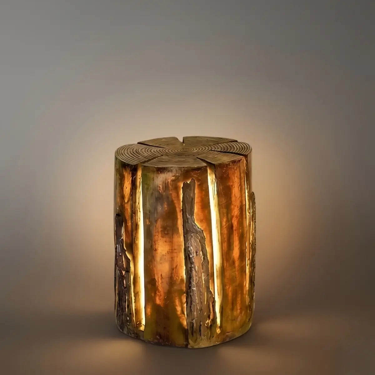 Nuvlight Art Deco Tree Stump Outdoor Lamp – Natural Wood-Look Resin for Courtyard/Garden