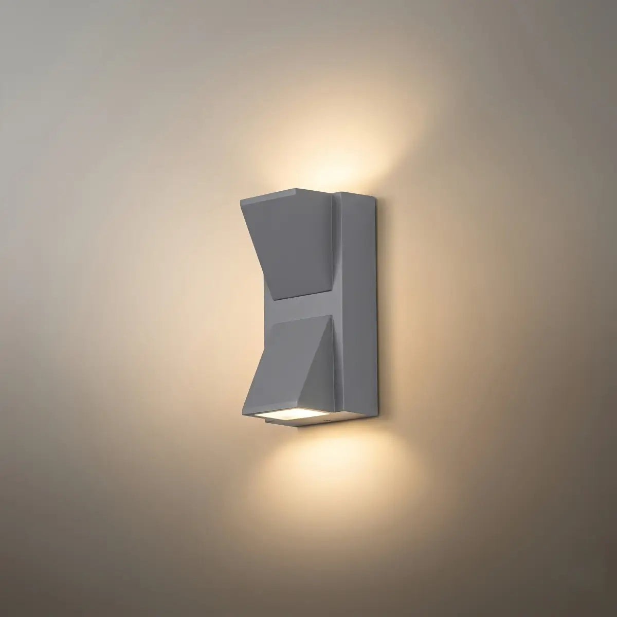 Nuvlight_Outdoor_Wall_Lamp