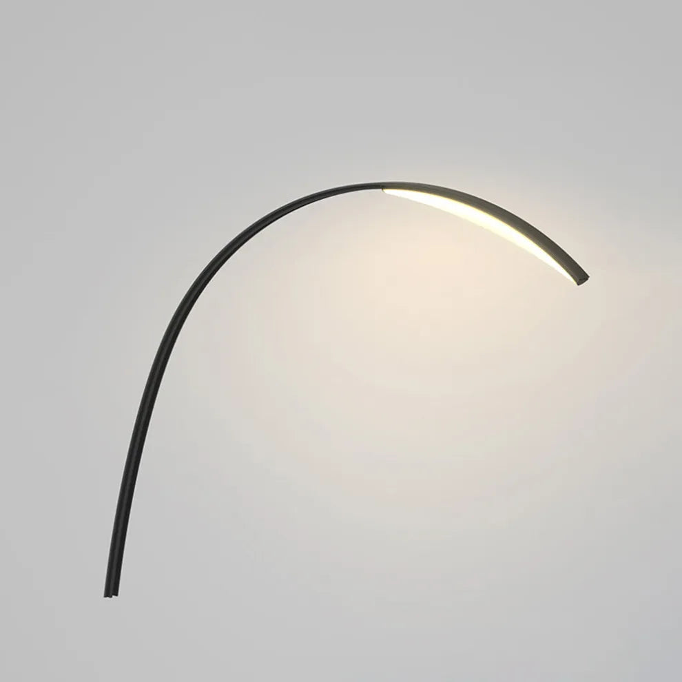 Velora Minimalist Metal & Acrylic Pathway Light - Black Curve for Outdoor Pool