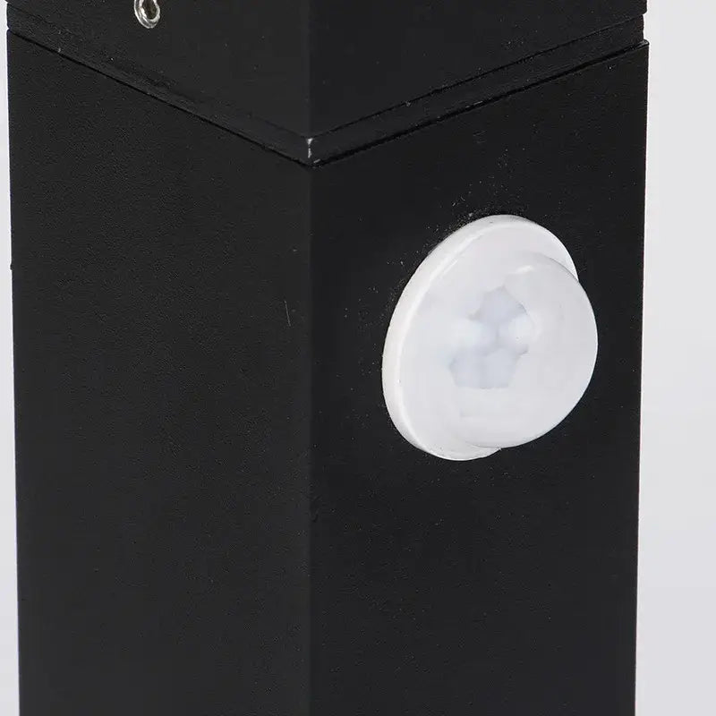 Arcato Modern Black LED Path Light – Outdoor Metal Sensor Lamp for Garden/Terrace
