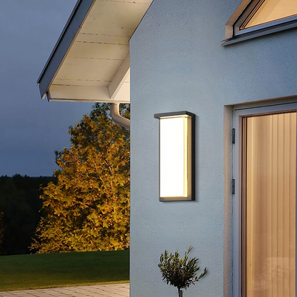 Irondale Modern Rectangular Outdoor Wall Lamp – Black Metal/Acrylic for Garden