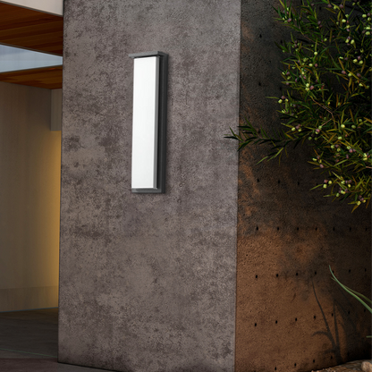 Irondale Modern Rectangular Outdoor Wall Lamp – Black Metal/Acrylic for Garden