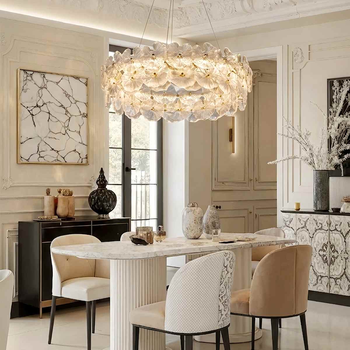 Sovintra Chandelier