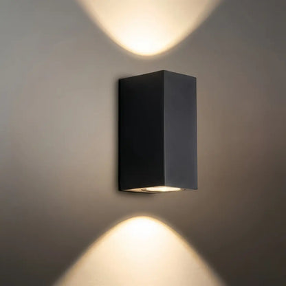 Nuvlight_Square_Outdoor_Wall_Lamp