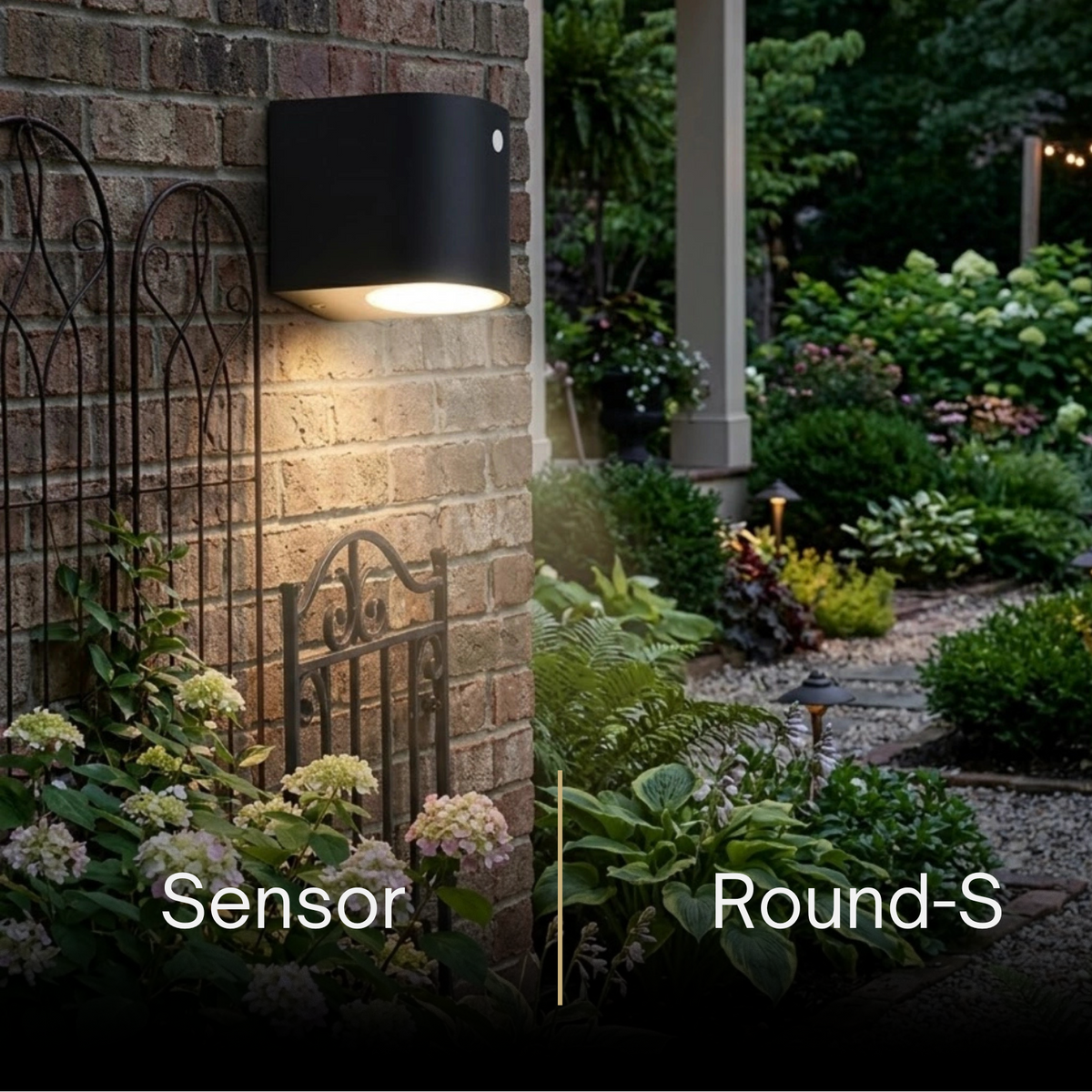 Arcato Minimalist Square/Cylindrical Outdoor Wall Lamp - Black Metal for Garden
