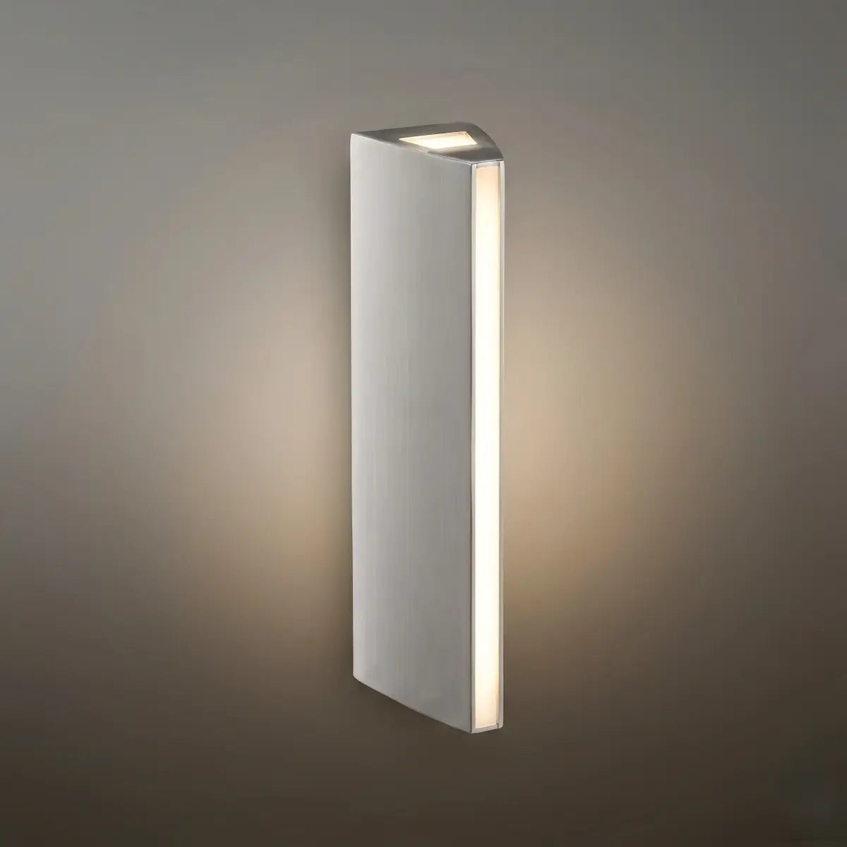 Irondale Industrial Triangular Outdoor Wall Lamp - Black Metal/Glass for Garden