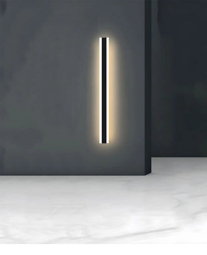 Bolt Modern Linear LED Outdoor Wall Light – IP65 Waterproof Exterior Wall Sconce