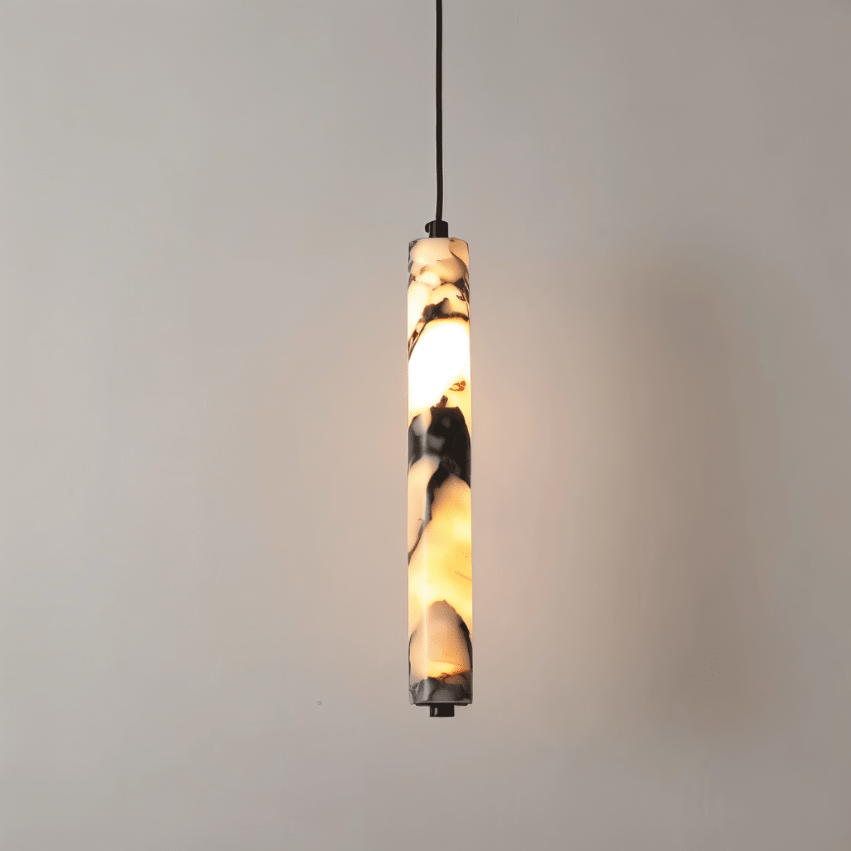 Arvix Pendant Light