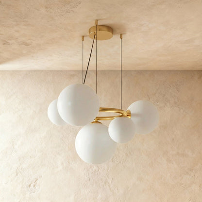 Lucienne Chandelier