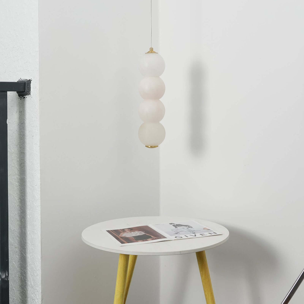 Mivon Pendant Light