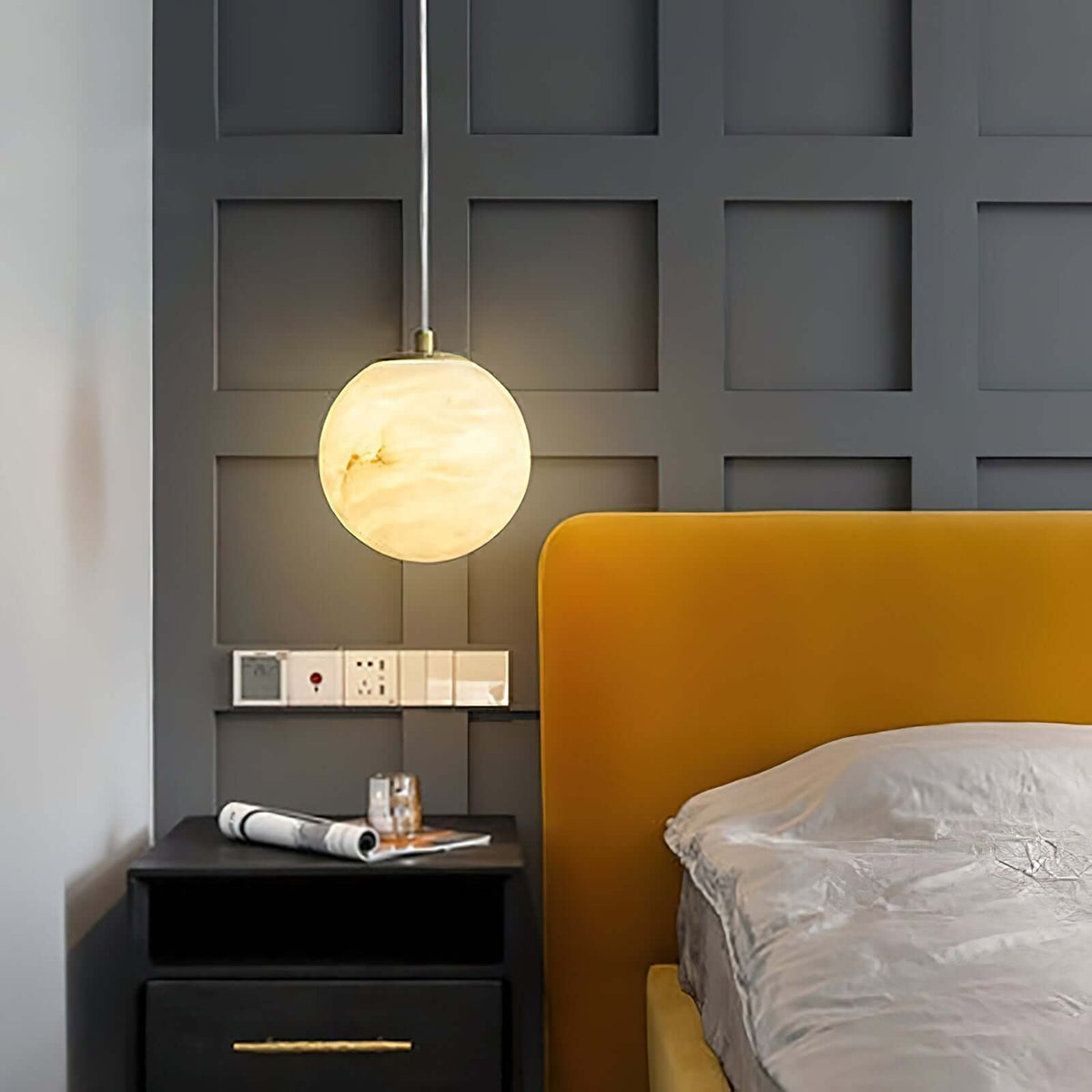 Qevol Pendant Light