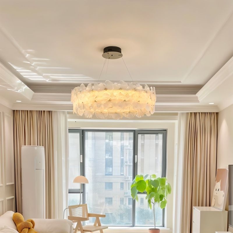 Sovintra Chandelier
