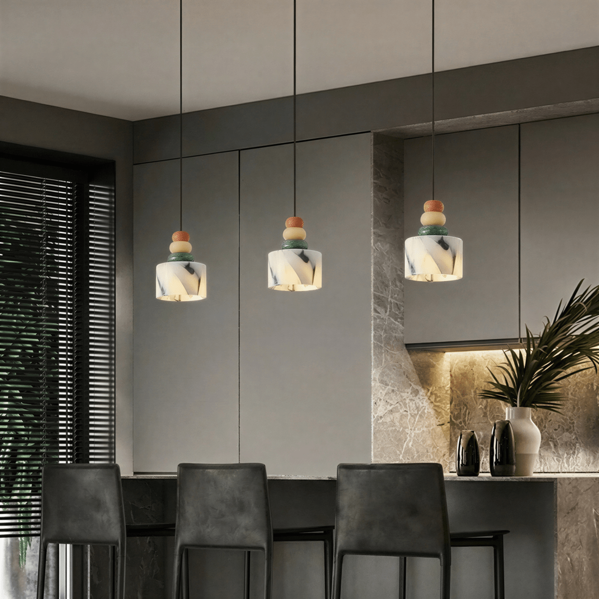 Veska Pendant Light