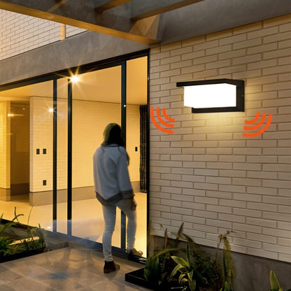 nuvlight Aster Modern Outdoor Wall Sconce
