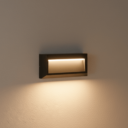 Nuvlight – Waterproof Pathway Light for Courtyard/Staircase