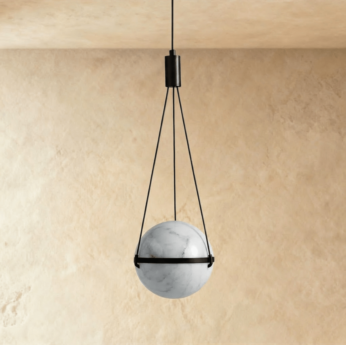 nuvlight Orba Modernist Spherical Alabaster Pendant Light